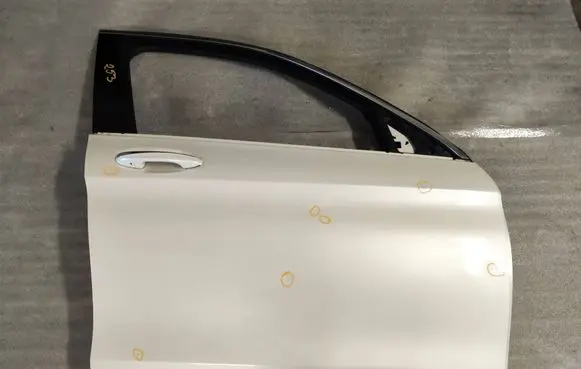 Mercedes-Benz GLC X253 C253 Front door