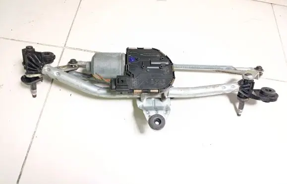 Audi A3 S3 8V Front wiper linkage and motor 8V1955023D 3397021623 8V1955119A