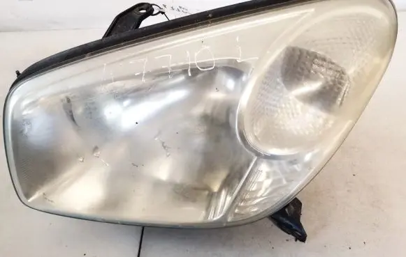 Toyota RAV 4 (XA20) Headlight/headlamp