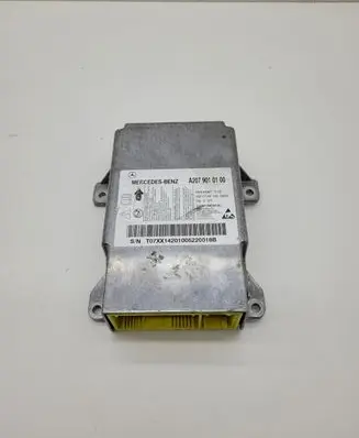 Mercedes-Benz E C207 W207 Airbag control unit/module A2079010100