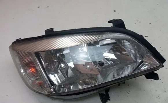 Opel Zafira A Headlight/headlamp VALEO89100055