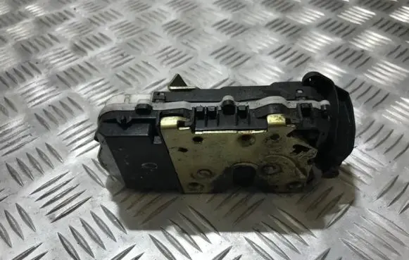 Citroen Xsara Front door lock