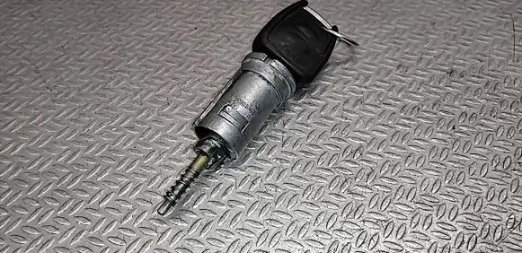 Opel Zafira A Ignition lock 90519056