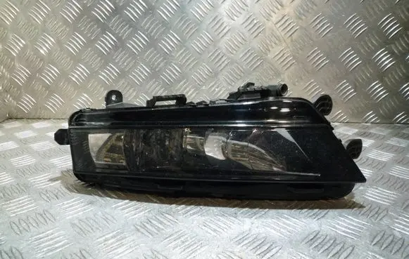 Skoda Octavia Mk3 (5E) Front fog light 10961010000 5E0941699F