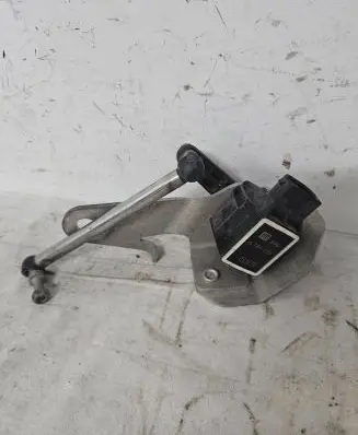BMW 5 E60 E61 Headlight/headlamp level sensor 6784694