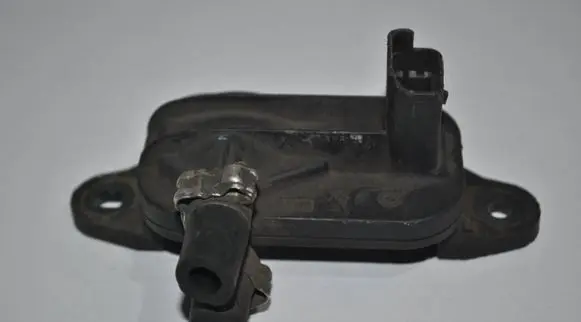 Iveco Daily 35 - 40.10 Exhaust gas pressure sensor 504102810 PE6045015