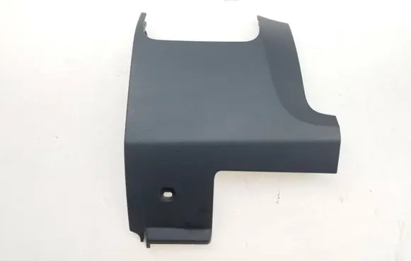 Dashboard lower bottom trim panel