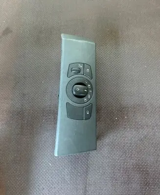 BMW 5 E60 E61 Light switch 6953736 33290474
