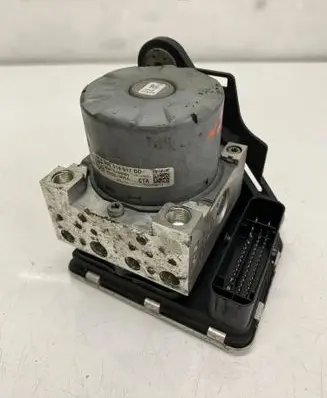 Audi Q3 F3 ABS Pump 5Q0614517DD