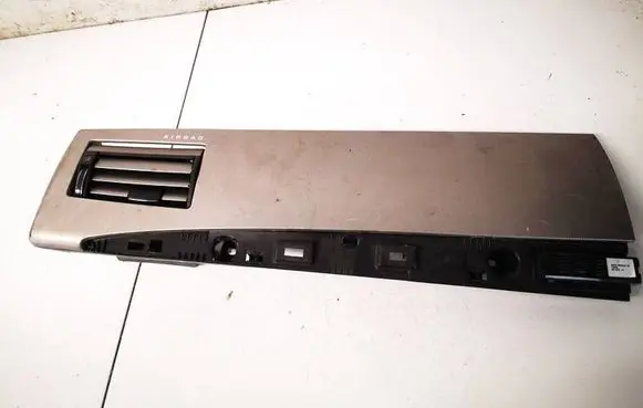 Jaguar XF Dash center air vent grill 8X23043C26 8X23043C26A