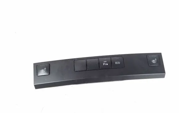 Mercedes-Benz E C207 W207 Seat heating switch A2079054900