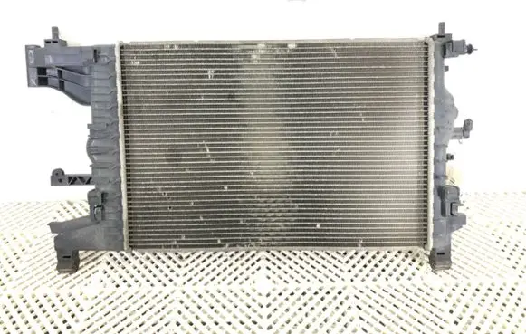 Chevrolet Orlando Coolant radiator 52422262