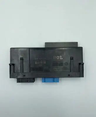 BMW 3 E90 E91 Central body control module 9176880 9176893 10681810