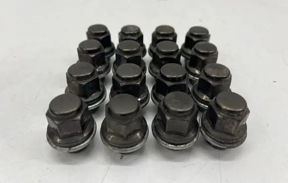 Toyota C-HR II Nuts/bolts 