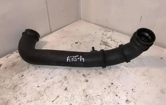 Volvo XC90 Engine coolant pipe/hose 30645294 A7514