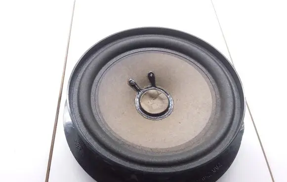 Skoda Octavia Mk2 (1Z) Rear door speaker 2AA250431