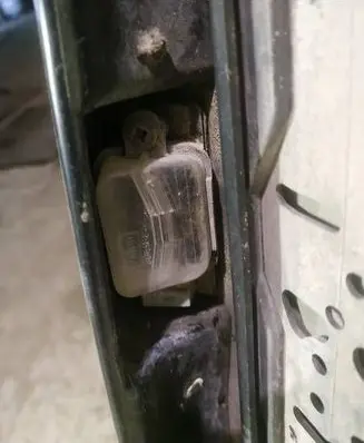 Citroen Saxo Number plate light