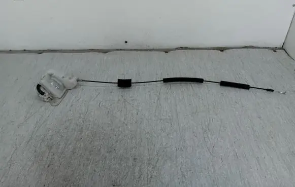 Mazda 5 Sliding door lock 
