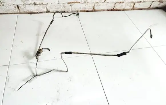 Air conditioning (A/C) pipe/hose