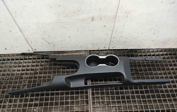 Ford Mustang VI Other center console (tunnel) element GR3B63045B44 GR3B63045B44CZ16MA