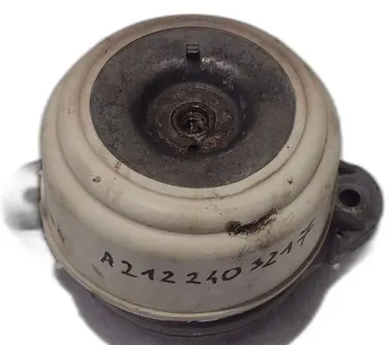 Mercedes-Benz CLS C218 X218 Engine mount vacuum valve 