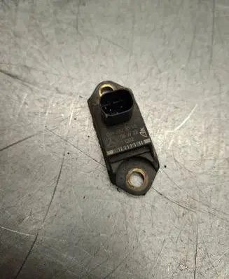 Mercedes-Benz E W211 Acceleration sensor 0045423518