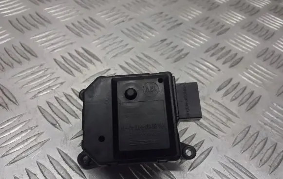 Skoda Fabia Mk2 (5J) A/C air flow flap actuator/motor H14909012966