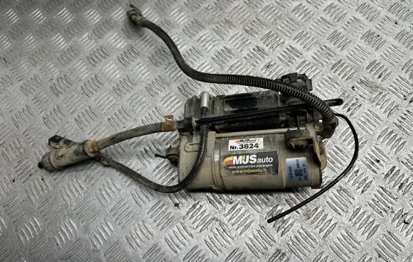 Audi A6 S6 C5 4B Air suspension compressor/pump 4Z01015200