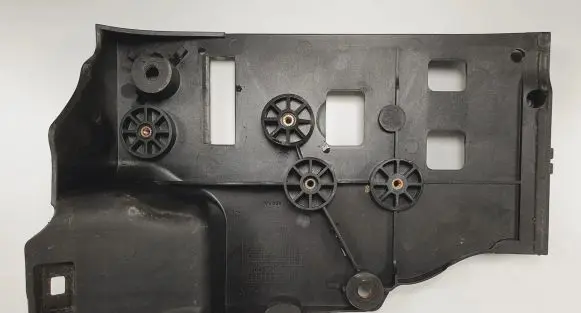 Land Rover Discovery 4 - LR4 Battery box tray DWM500021