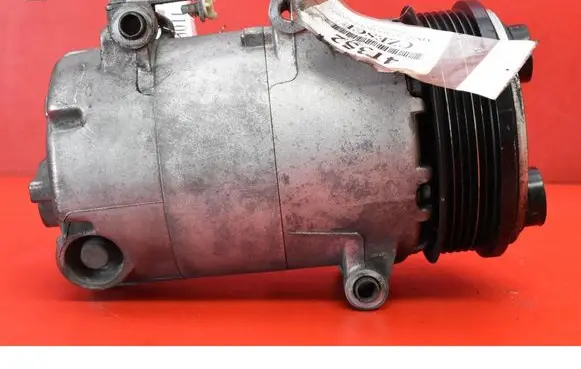 Ford Focus C-MAX Air conditioning (A/C) compressor (pump)