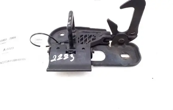 Volkswagen Golf V Engine bonnet (hood) release handle 1T0823480A
