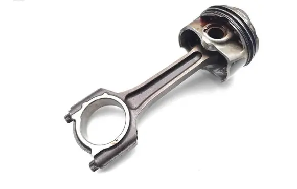 Ford Focus Piston with connecting rod M2DA