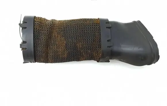 Mercedes-Benz E W211 Air intake duct part 020582