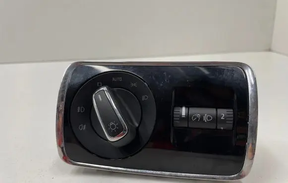 Skoda Superb B6 (3T) Light switch 3T0941431B 04064605