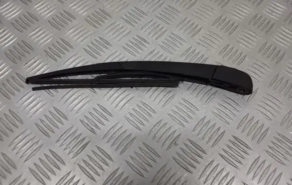 Renault Megane II Front wiper blade arm