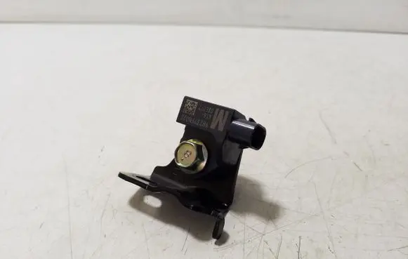 Subaru Impreza VI Airbag deployment crash/impact sensor 98237FN020