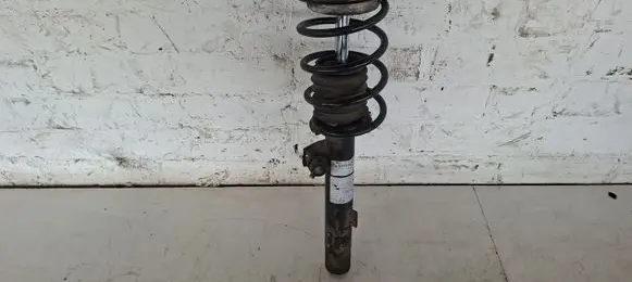 BMW 1 E81 E87 Front shock absorber with coil spring 310985