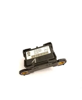 Audi A3 S3 8P ESP acceleration yaw rate sensor 7H0907655A DC77L13YP2