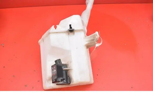 Hyundai i20 (PB PBT) Windshield washer fluid reservoir/tank 986101J000