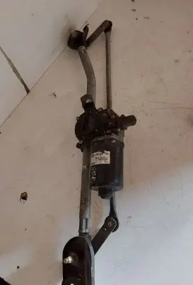 Toyota Corolla E120 E130 Front wiper linkage and motor 8511002100A 404749