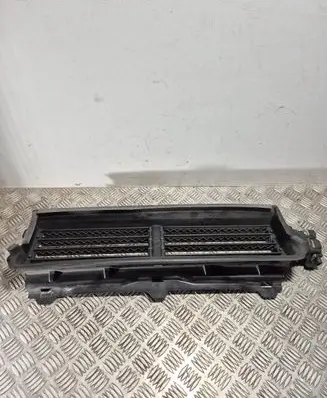 Volvo V60 Intercooler air channel guide 32219019