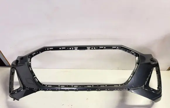 Audi e-tron Front bumper 4KE807437C 4KE807437D