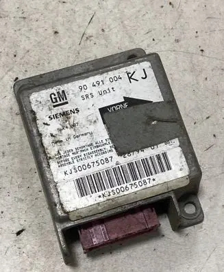 Opel Omega B1 Airbag control unit/module 90491004 KJS00675087 5WK4087
