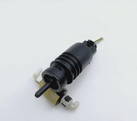 Volkswagen Golf V Windscreen/windshield washer pump 1T0955651A