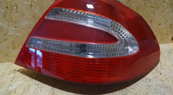 Mercedes-Benz CLK A209 C209 Rear/tail lights A2098200264