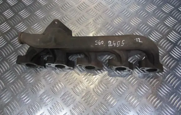 Volvo S60 Exhaust manifold