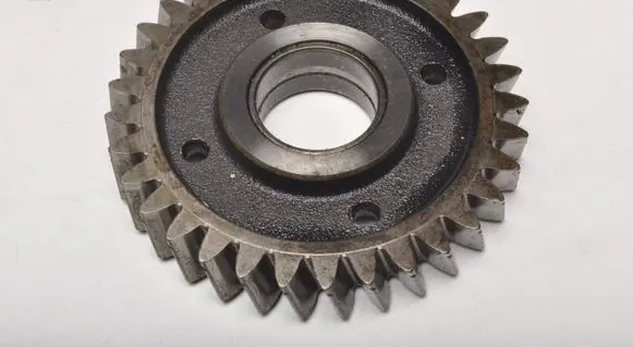 Volkswagen Touareg I Timing chain sprocket 