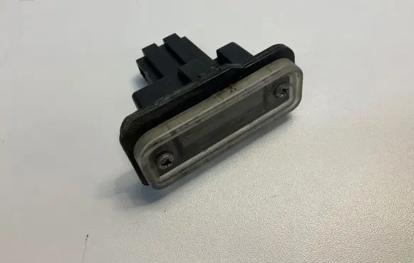 Mercedes-Benz E W211 Number plate light