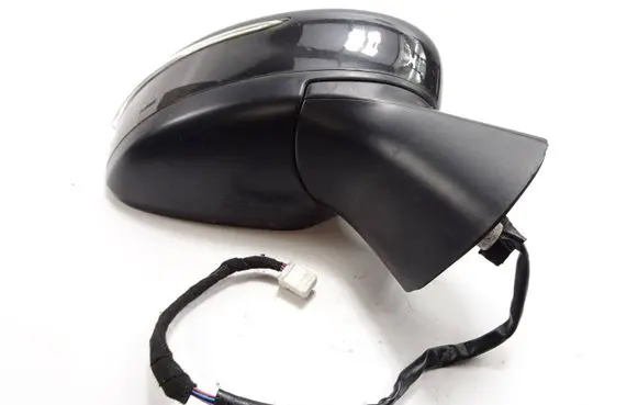 Front door electric wing mirror