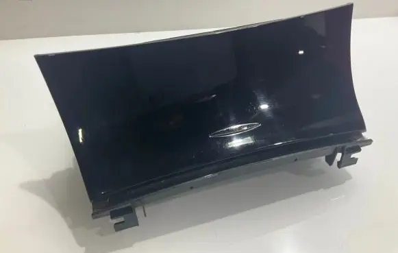 Mercedes-Benz CLS C219 Car ashtray A2116802852 2116802852